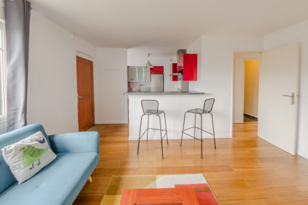 One bedroom with collective parking close to Marcel Sembat - Image 3