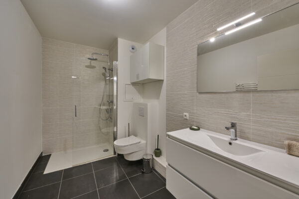 Studio in a brand new building close to the tram station- Clamart - Image 7