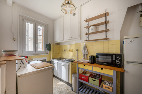 Grand studio très bien agencé - Porte de Saint Ouen – Image 2