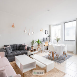 Bright one bedroom apt close to Castellane