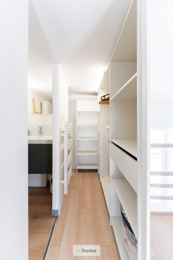 Beau Duplex meublé place Castellane – Image 10