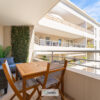 2 bdr apartment with balcony and private parking close to Castellane - Image 11