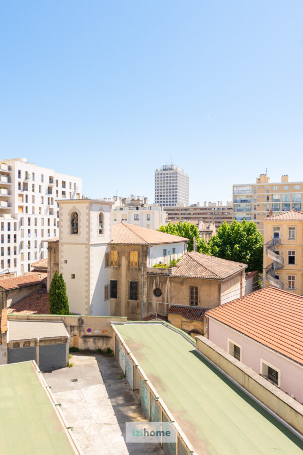 Bright One bdr Apartment – Baille close to Castellane square - Image 6