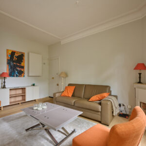 Beau T2 meublé avec petit jardin partagé